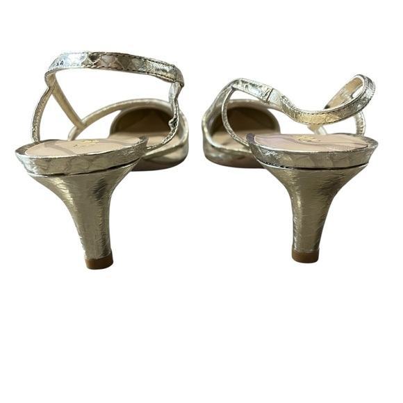 Stuart Weitzman Slingback Size 9 NEW Gold Metallic Kitten Heel Designer FLAW - Picture 8 of 14